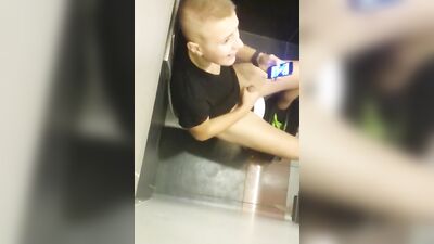 Caught on Toilet: Public Amateur Outdoor Solo Adventure!