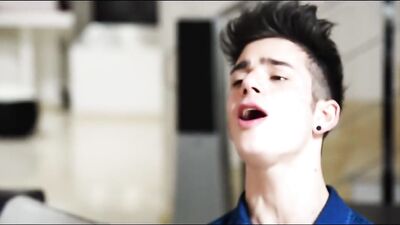 Luca Valentis Italian Stallion: Fun Gay Porn Video