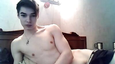 Hengen : Raw Sexual Encounters in the City!