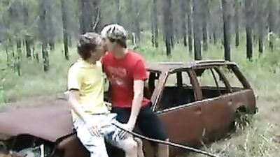 Junkyard Lust - Action Public Outside