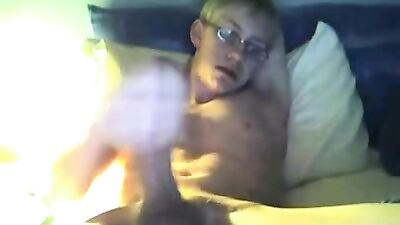 Young & Wild - Gay Porn Action Jungs!