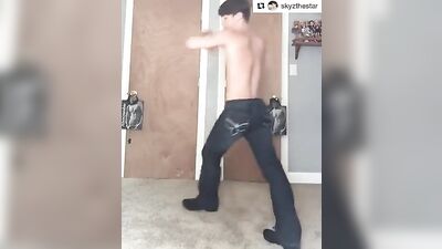 Country Thunder: Blond Boy Music Straight Boys Get Down and Dirty!