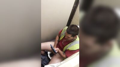 Cam 7181: Amateur Cum Shots & Handjobs! - The Ultimate Gay Porn Experience