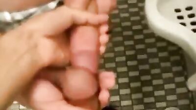 Gay Porn Frat Dudes: Bathroom Boys & More!