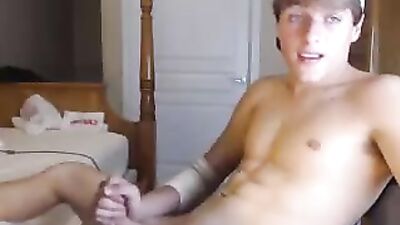 Hot Amateur Web-Cam Solo Show: Hot Guy003