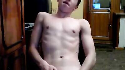 Young Cutie Cumshot! Beautiful Boys Solo Session