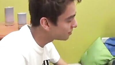 Latino Bareback Cumshots: Feet Sex 480p