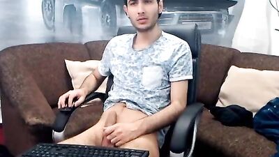 Euro Cam Solo Boy: Steamy Web-Cam Experience!