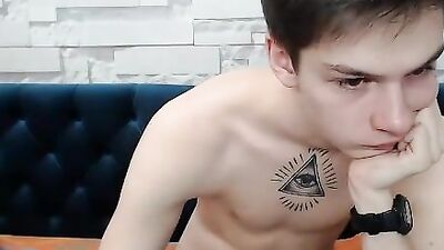 Russian Cam Twink: Naked Amateur Masturbation Exposed!