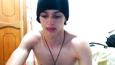 Pierced Passion: Amateur Fun Solo Piercings