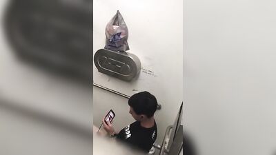 No More Amateur Cum Shots! Raw Handjob Action in Cam 7333