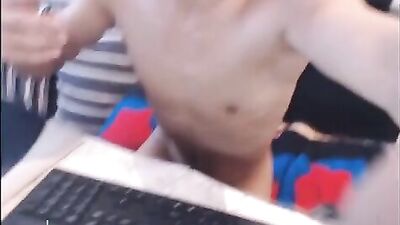 Sweetboyazimcum - Gay Porn Videos with Cumshot Scenes and Muscular Men!