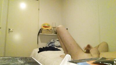 After shower web-cam handjob twink: One-handed wank on my room