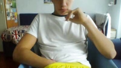 Young & Wild: Amature Cum Shots Handjob - Cam 7340