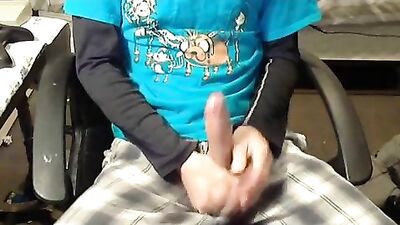 Gay Porn Squeeze Balls Cum Solo Web-Cam: The Ultimate Cumshot Experience!