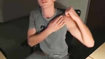 Number 26 Wanks! - Amateur Solo Web-Cam