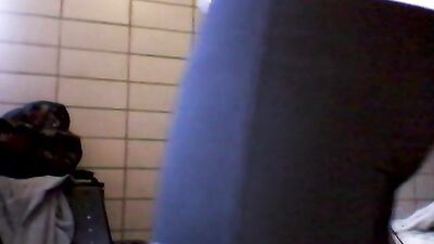 In skinny pants going to the gym for squatting - Ass Play Solo