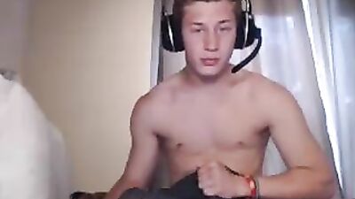 Cappys Body Play: A Gay Porn Adventure!