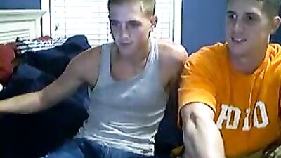 Muscle Boys Oral Web-Cam Revisited: Damien And Cole Return To Take Your Breath Away!