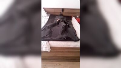 Cum in vacbed: Fetish Fever