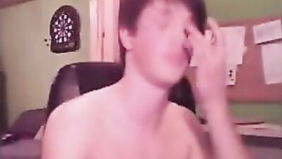 Hot Christian Cumshots Handjob Solo - The Ultimate Gay Porn Experience!