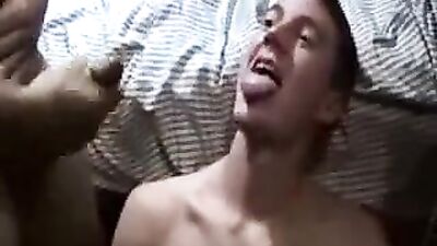 Gay Frat House Fun: A Str8 Go Gay Sequel!