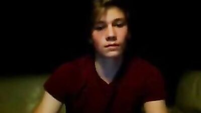 Young smooth hunk shakes his long cock!