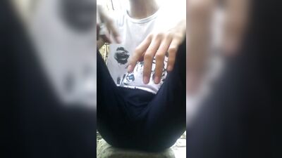 Gay Viet Hot Hot: Asian Cum Shots Handjob