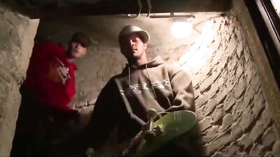 Skater Treibens im Keller HD: Manual Oral Explosion!