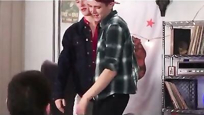 Evan, Sean, and Becks Cum Shot Fun Oral Adventure!