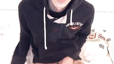 Gay Porn Webcam Hunk Desires!