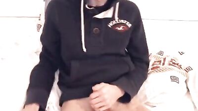 Gay Porn Webcam Hunk Desires!