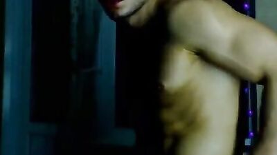 Web-Cam Hunk: Amateurs Naked Desire!