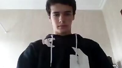 Bubble Butt Boy 2 - Web-Cam Solo Amateur