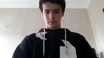 Bubble Butt Boy 2 - Web-Cam Solo Amateur