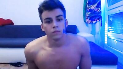 Webcam Hunger! Hot Amateur Solo Action for Gay Porn Lovers