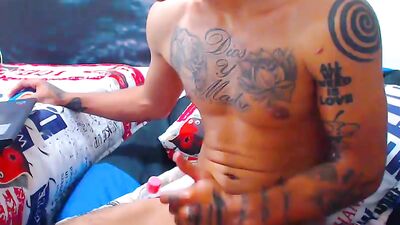 Latino Web-Cam Solo - Unleash Your Desires!