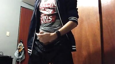 Webcam Fetish Cum: Nylon Pants Explosion!