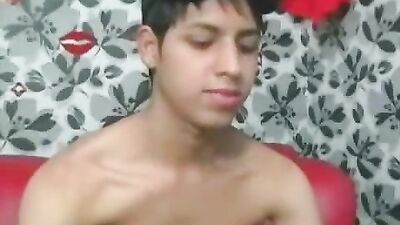 Gay Porn Latino Cutsie: Amateur Latino Solo