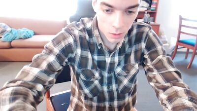 Cam 7500: Amateur Cum Shots and Handjobs - The Ultimate Gay Porn Experience!