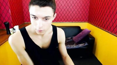 Twink Cam: Solo Web-Cam Adventure - Explore the Sensual World of Young Gay Webcam Models!