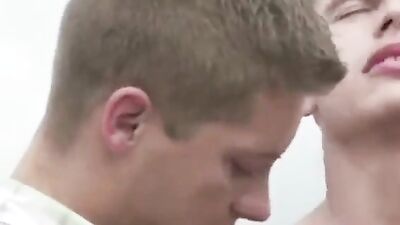 Outdoor Threesome Bareback Sex: Public Cum Shots Adventure