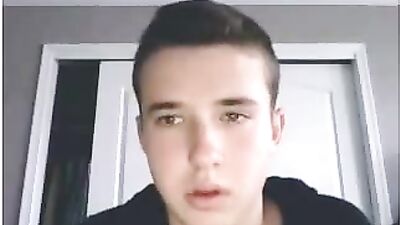 Dim Twink: Wild Bareback Action on Boycams.ca!