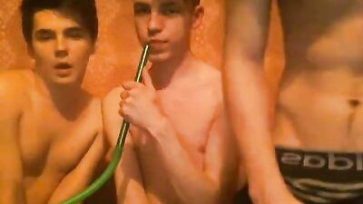 Gay Porn: Amateur Threesome: Better as One!