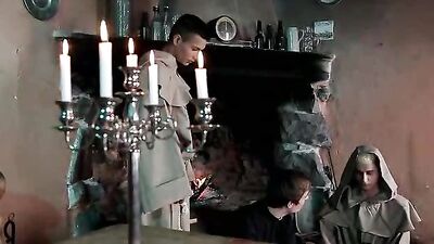 Bareback Butt Stretchers: Blond Boys Exciting Adventure