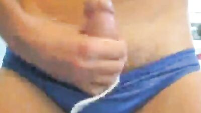Cum in speedos: A solo journey 480p