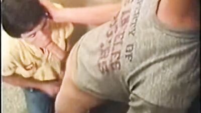 Gay Porn: Bathroom Seduction and Suck - Action Oral Public Outside