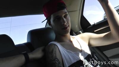 Sexual Heatwave: Erotic Encounters between Muscular Men!