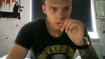 Netherlands Inked Hunk Cums and Fingers His Round Ass!