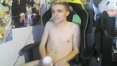 Gay Porn Amateur Blond Boys Cum Shots - Cam 7645!